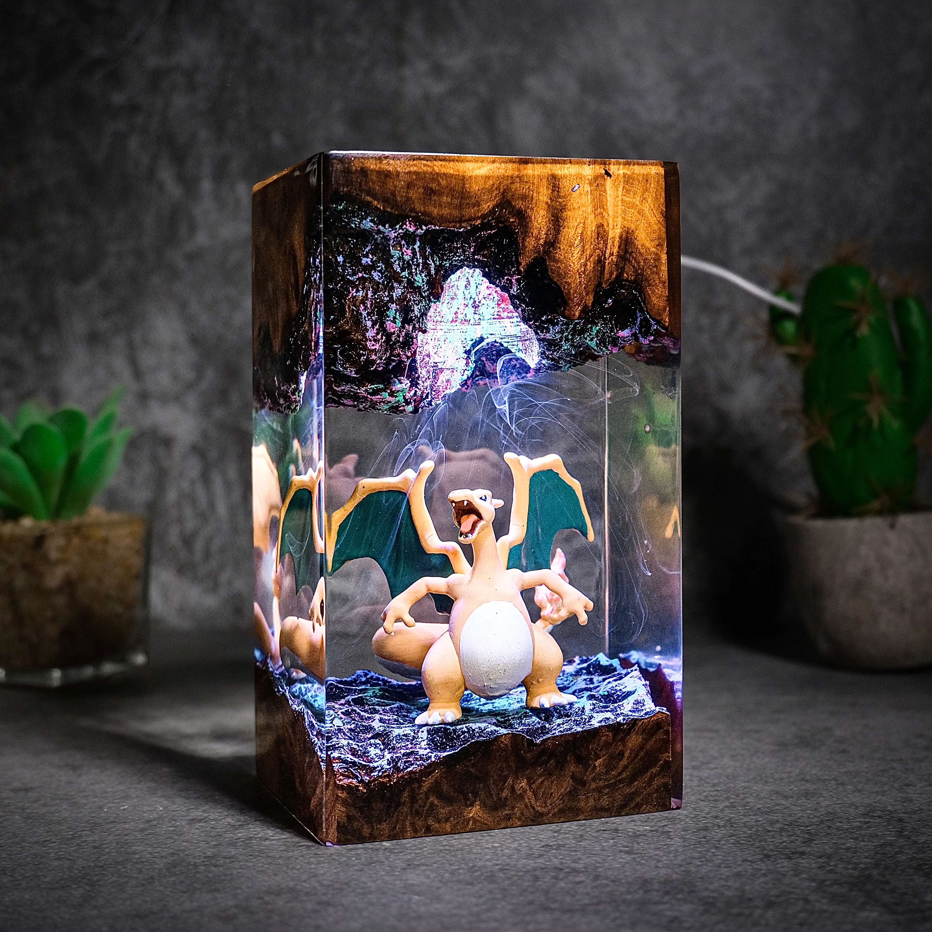 CHARIZARD Pokemon Resin Handmade Lamp