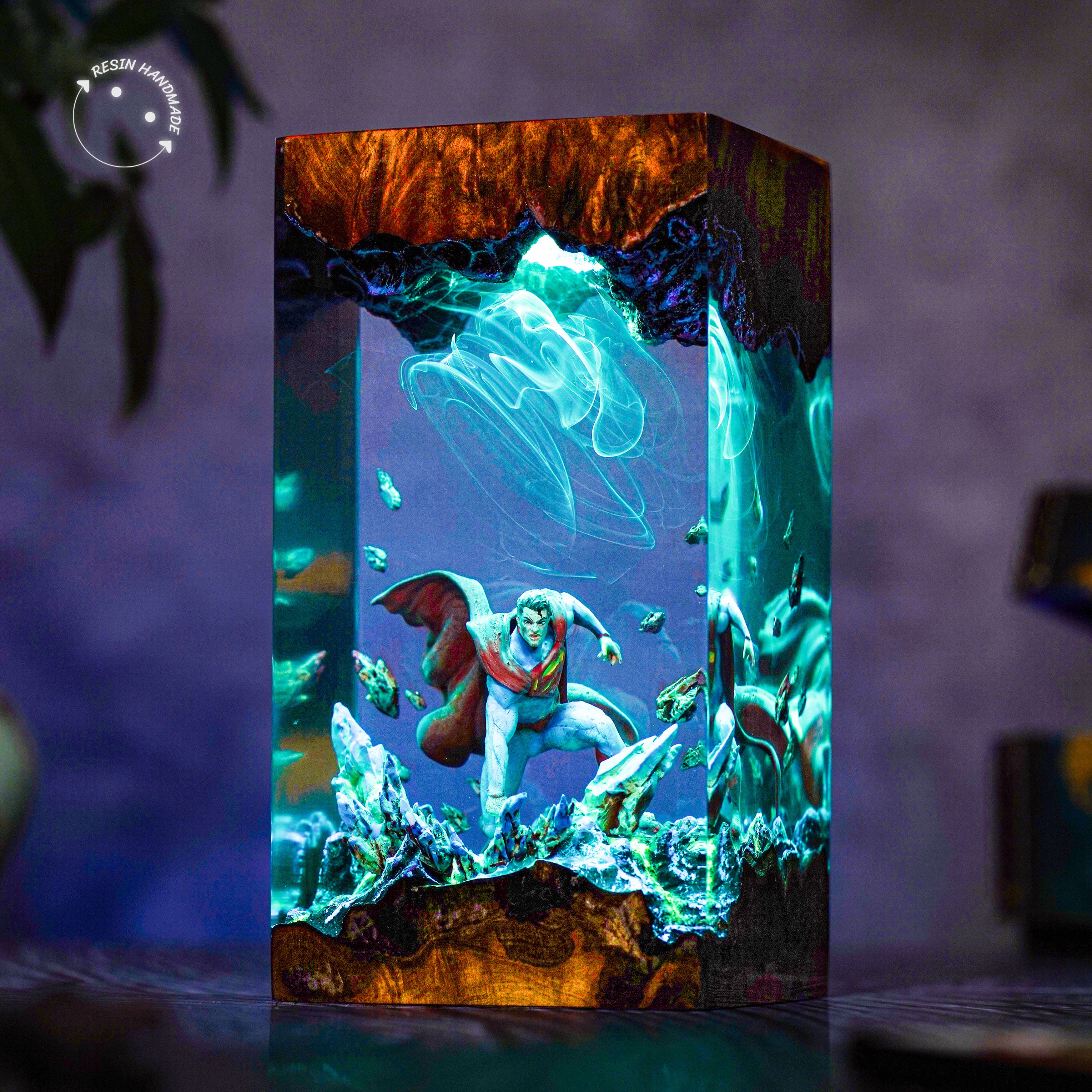 SUPERMAN V2 Resin Handmade Lamp