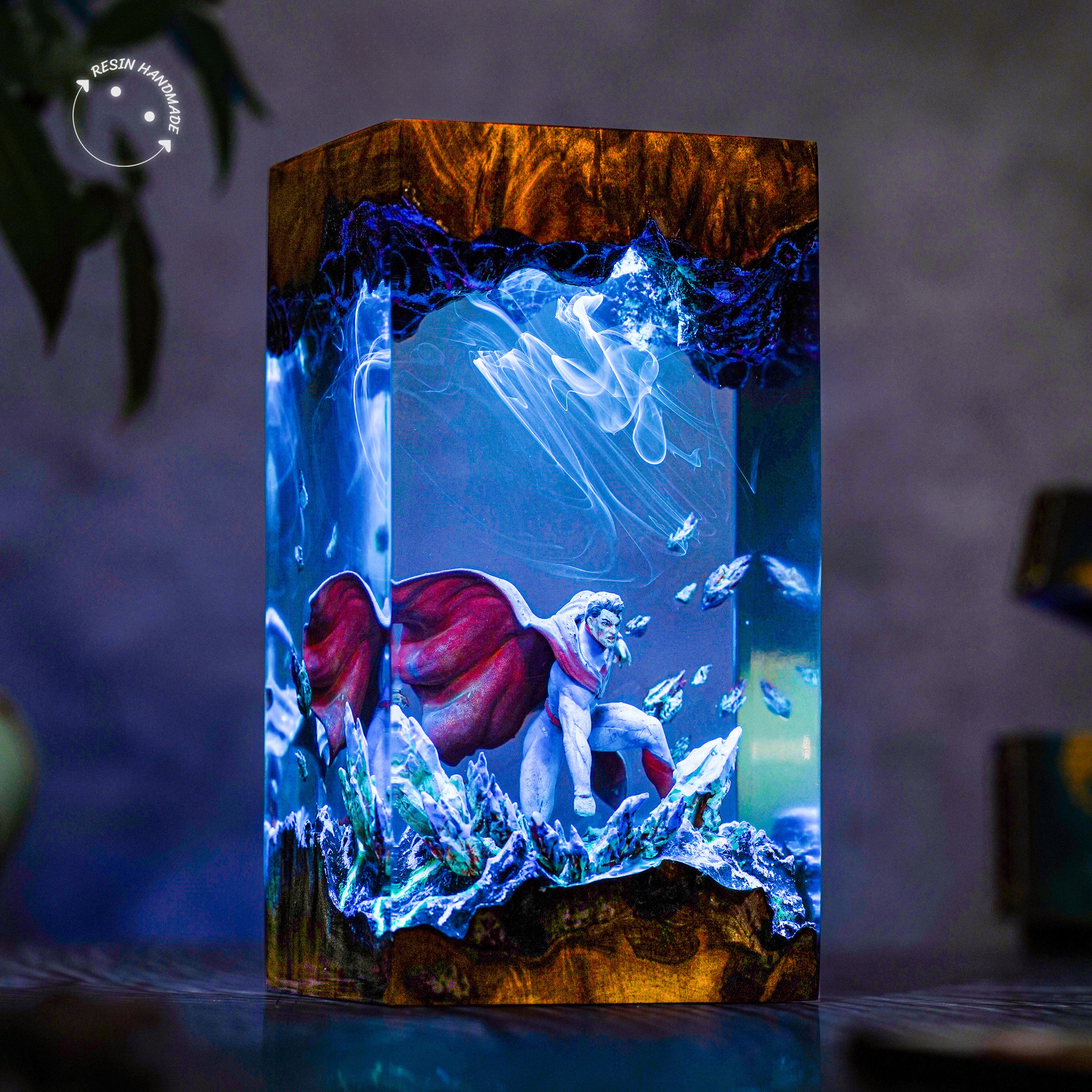 SUPERMAN V2 Resin Handmade Lamp