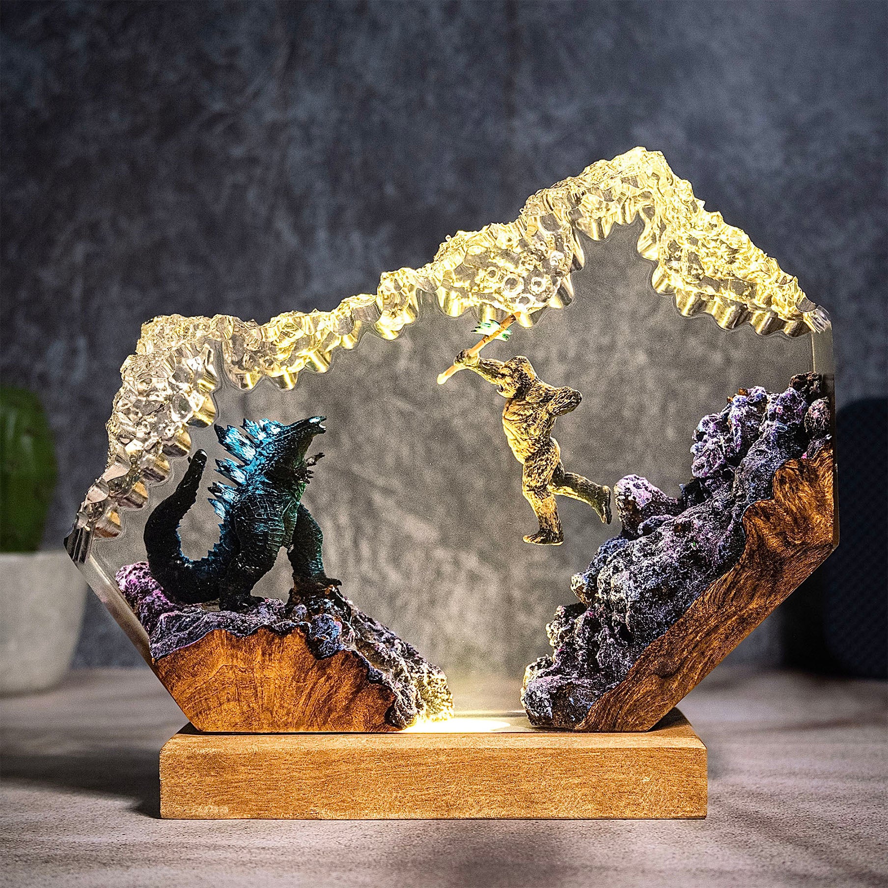 Kong x Godzilla Fighting Resin Handmade Lamp