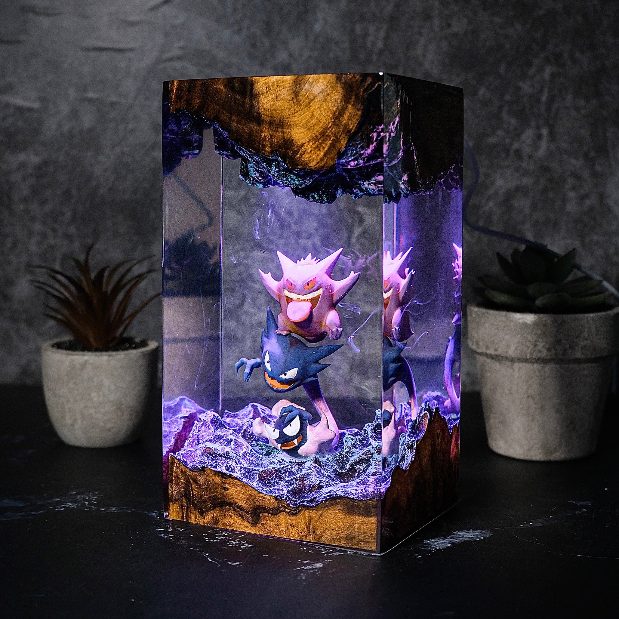 GENGAR Pokemon Resin Handmade Lamp