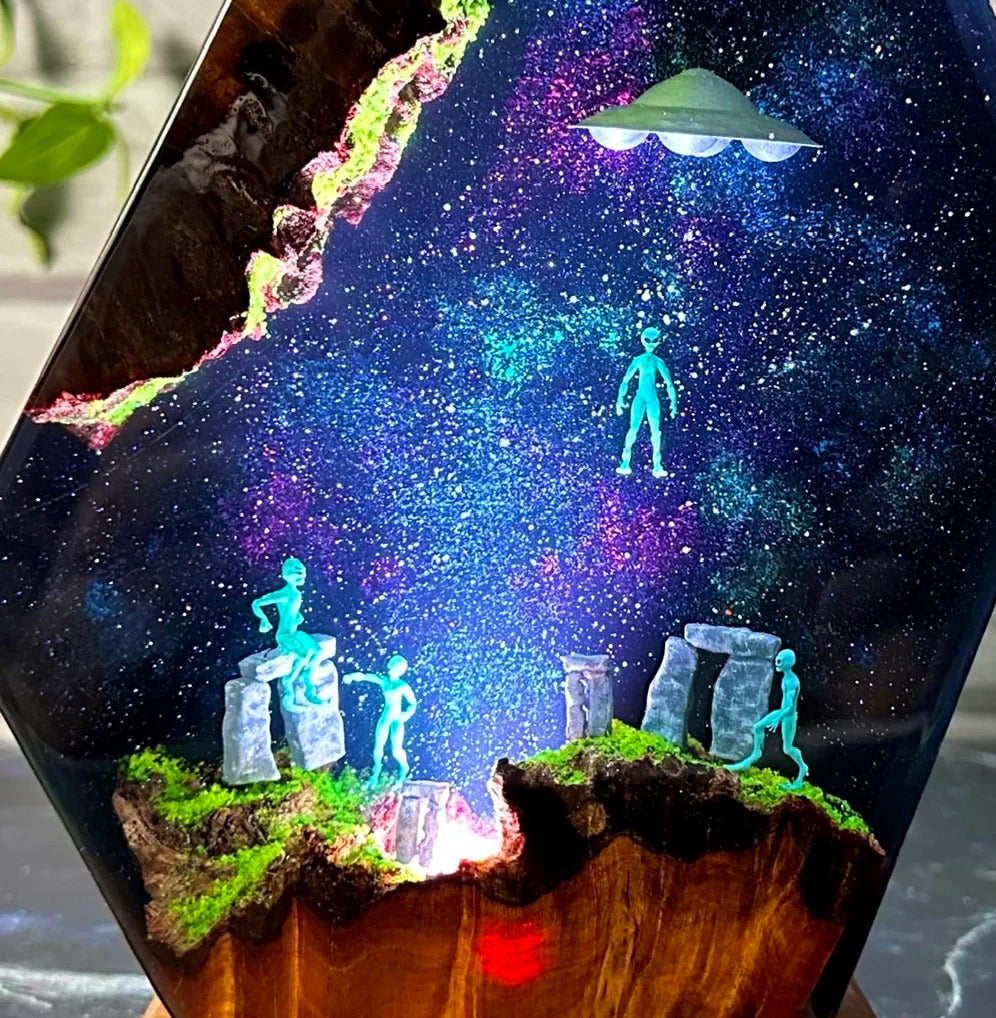 Universe V3 Resin Handmade Lamp