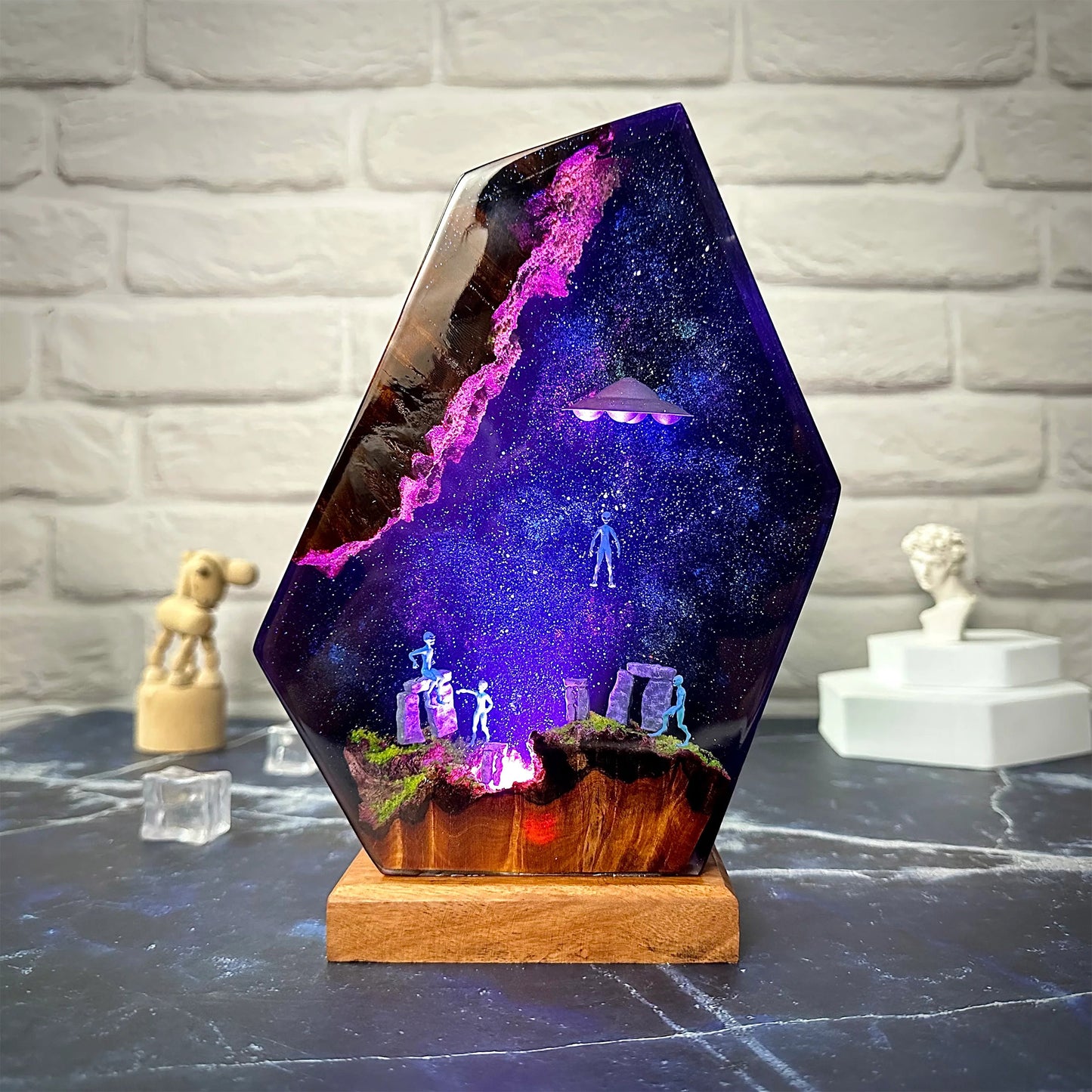 Universe V3 Resin Handmade Lamp