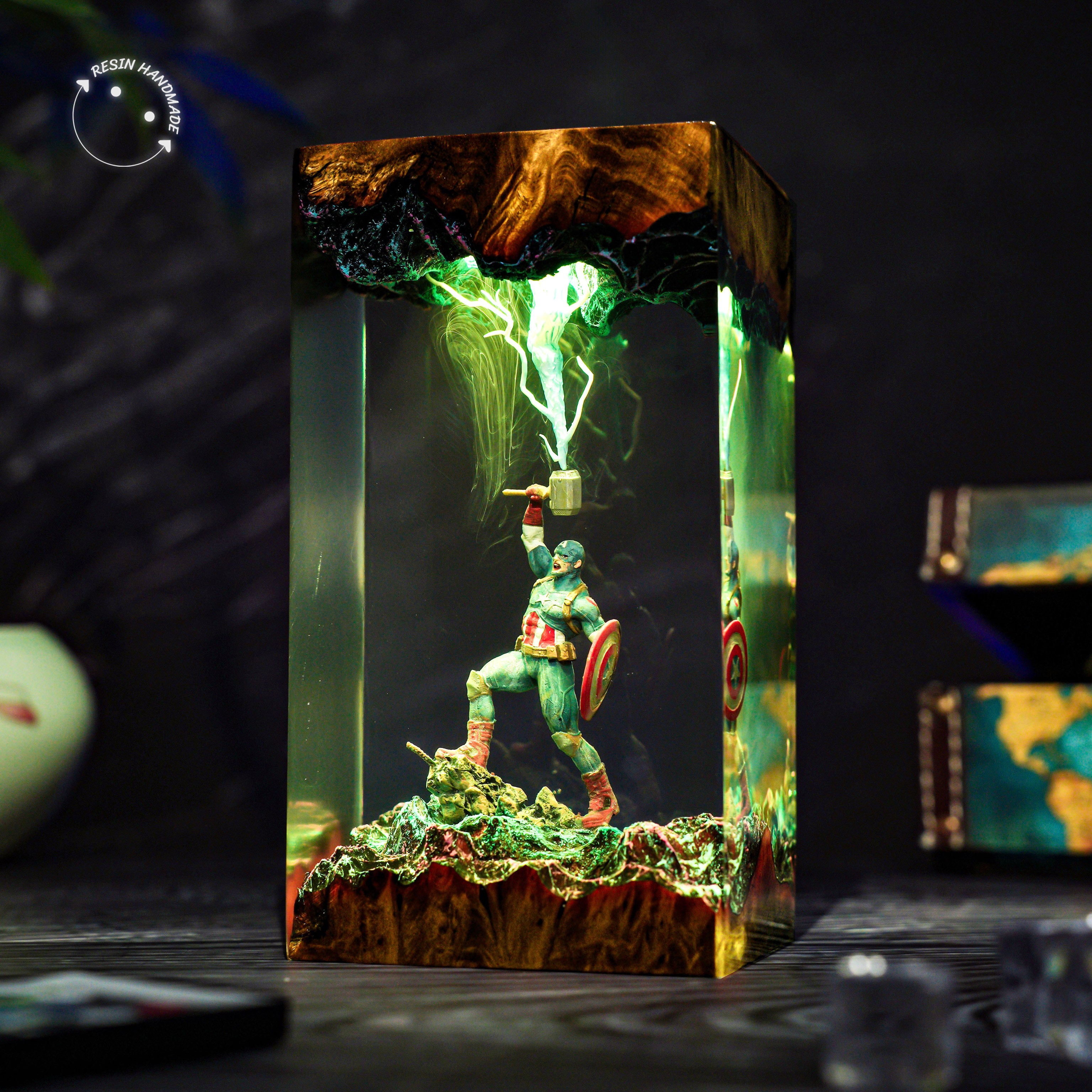 CAPTION AMERICA V2 Resin Handmade Lamp