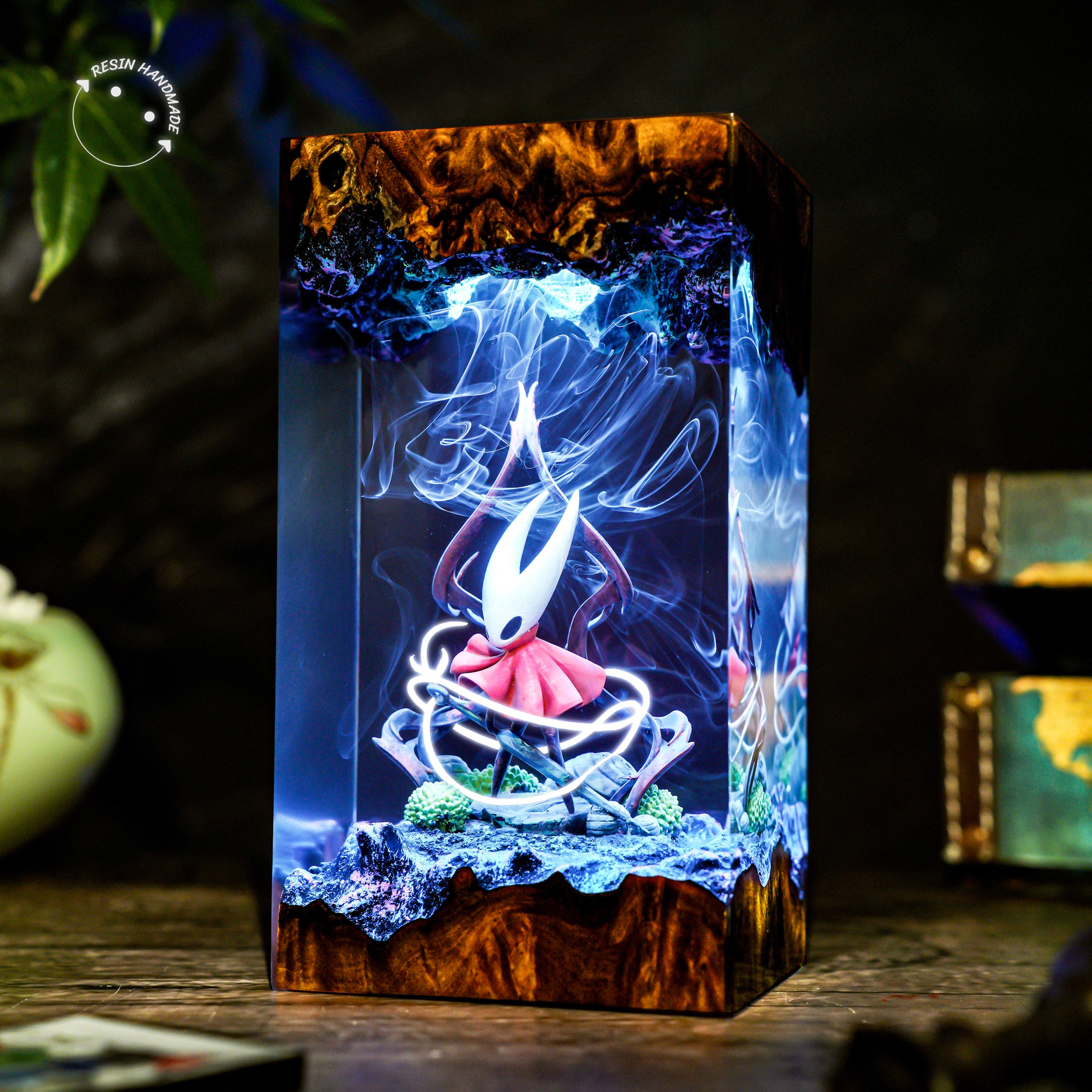 HORNET Hollow Knight Resin Handmade Lamp