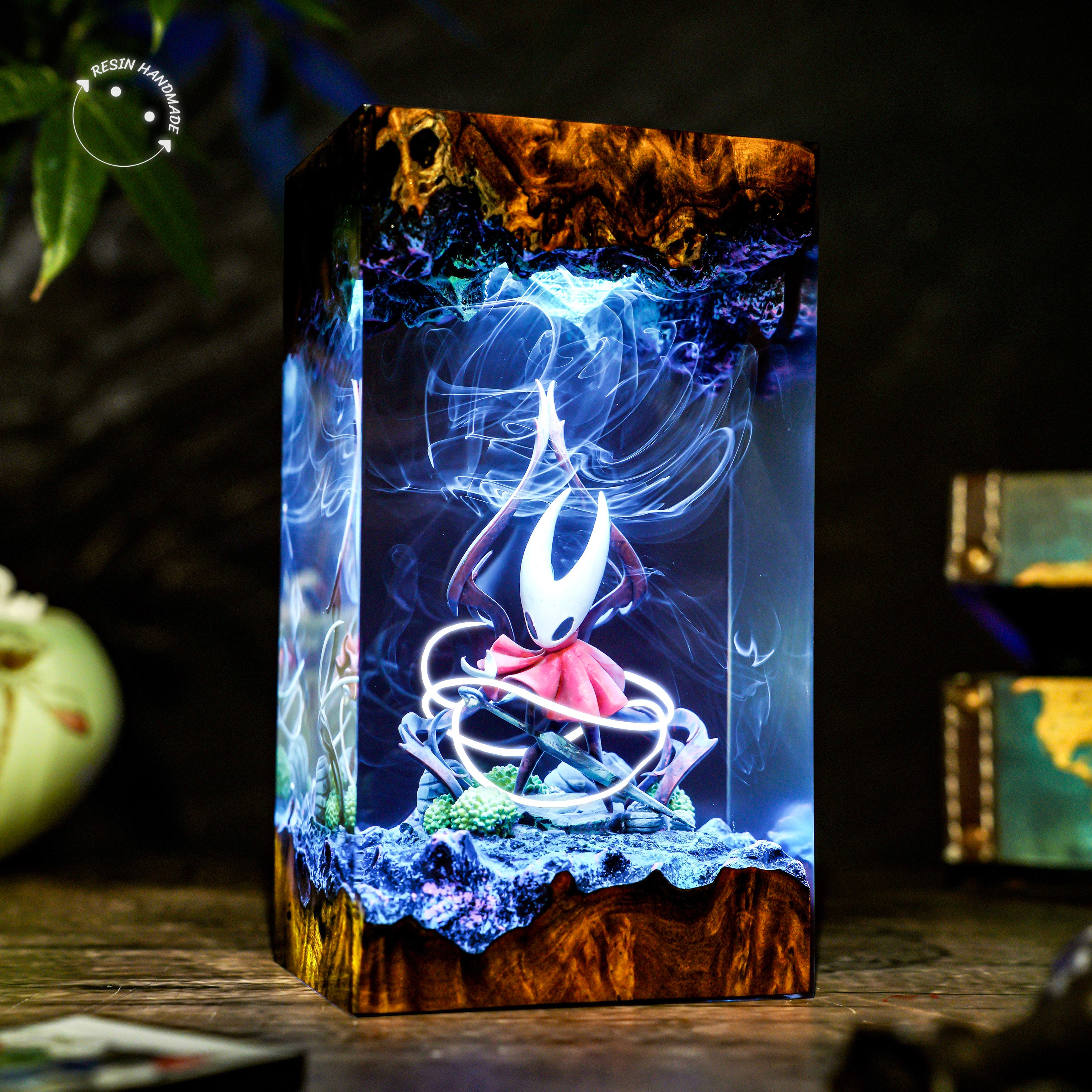HORNET Hollow Knight Resin Handmade Lamp