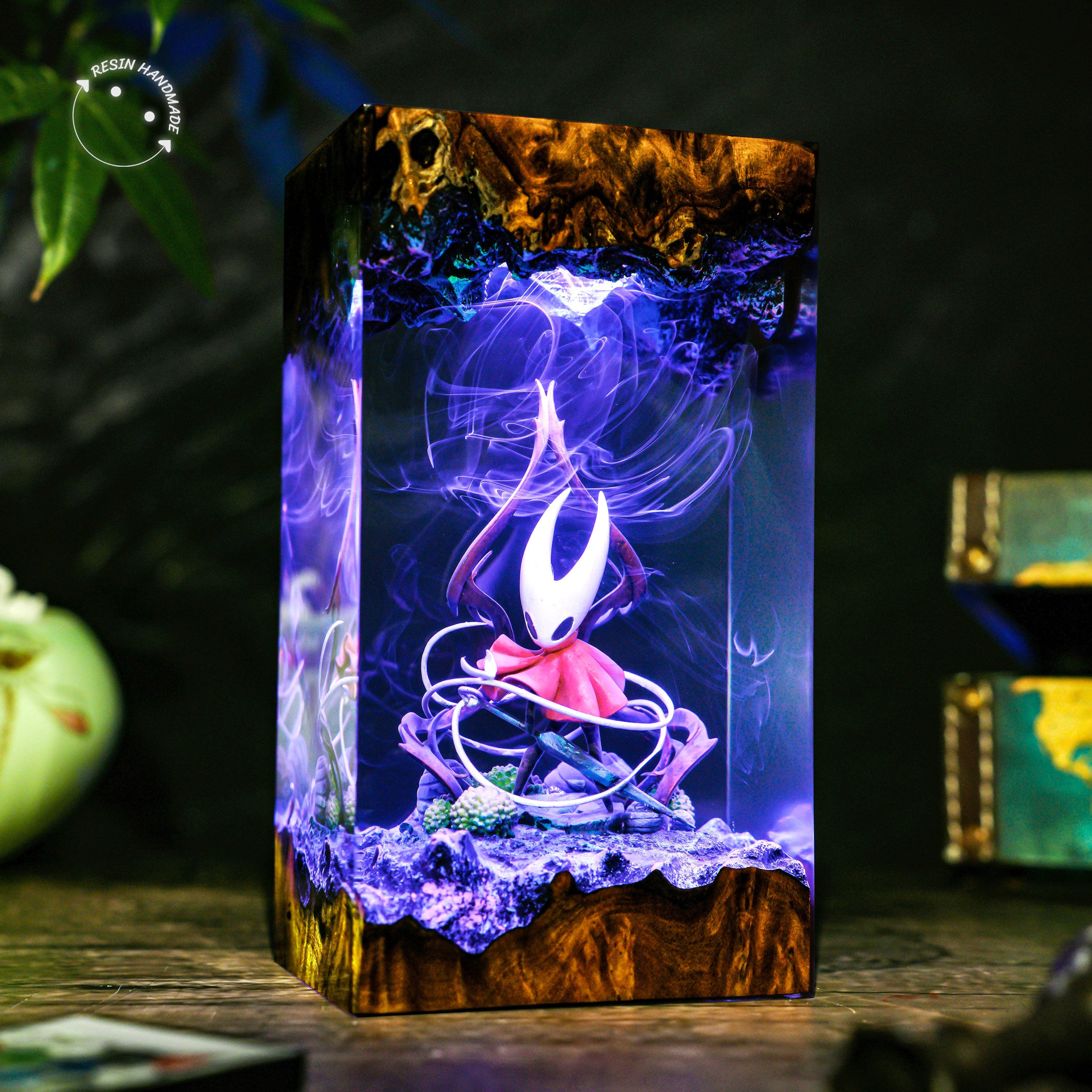 HORNET Hollow Knight Resin Handmade Lamp