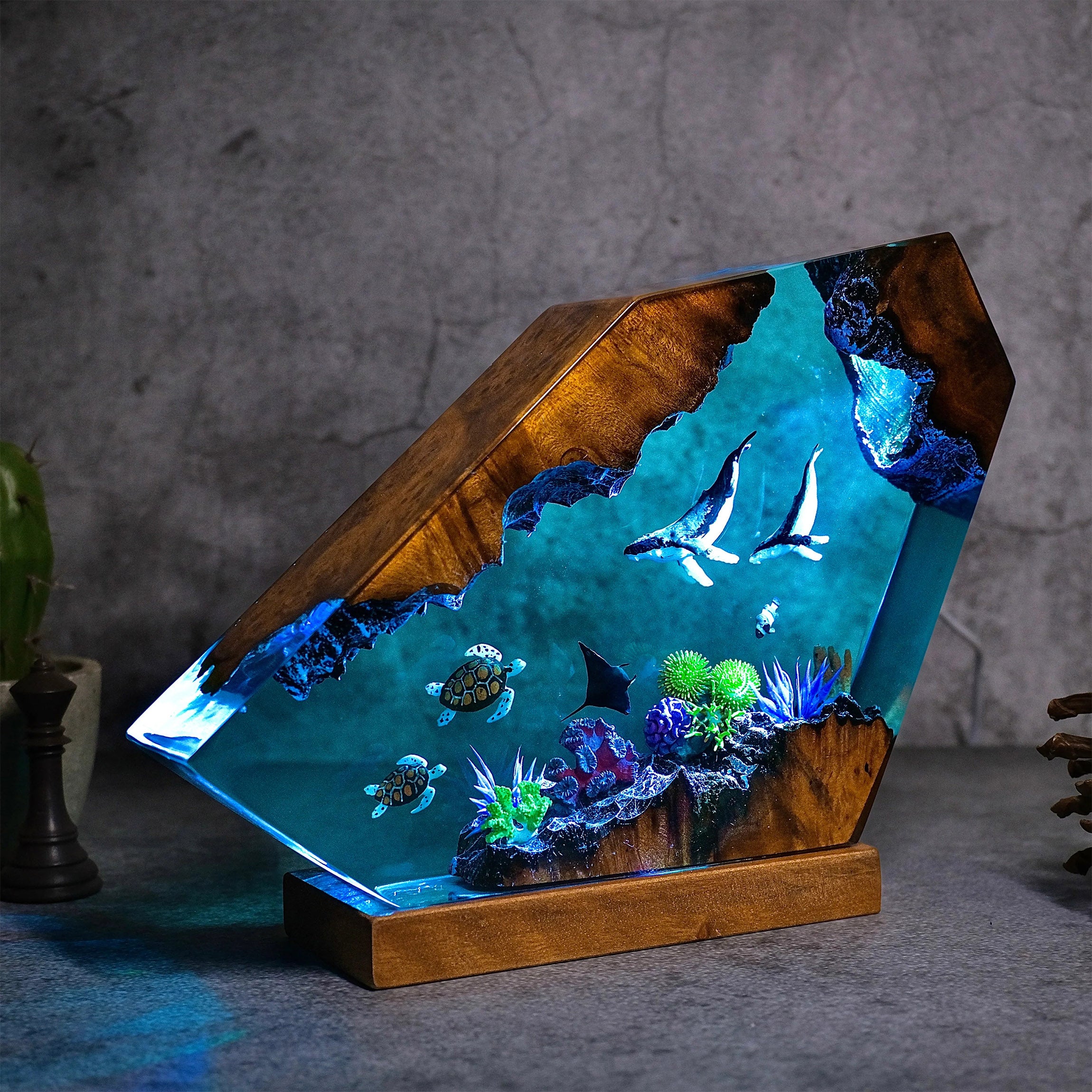 Ocean S4 Resin Handmade Lamp