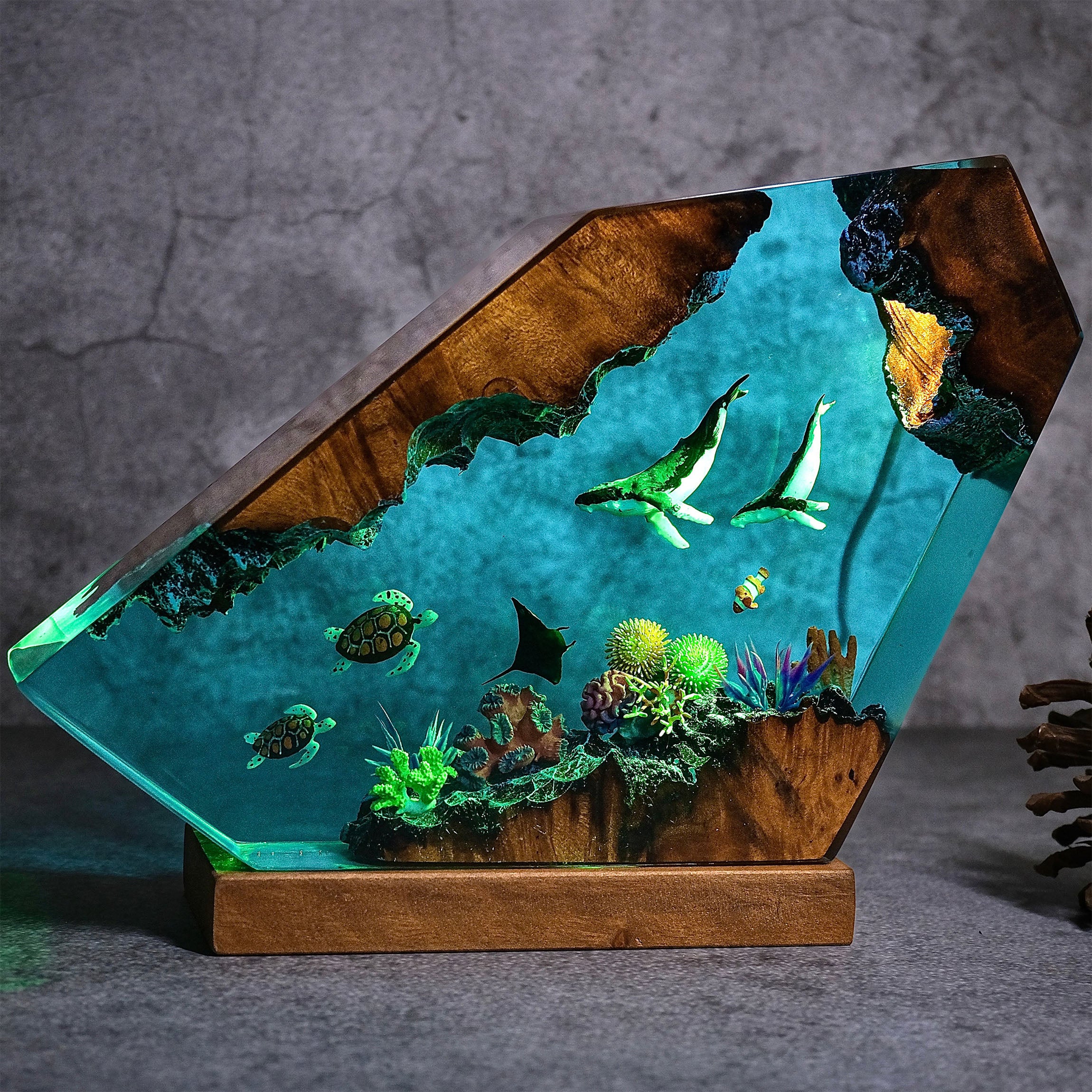 Ocean S4 Resin Handmade Lamp