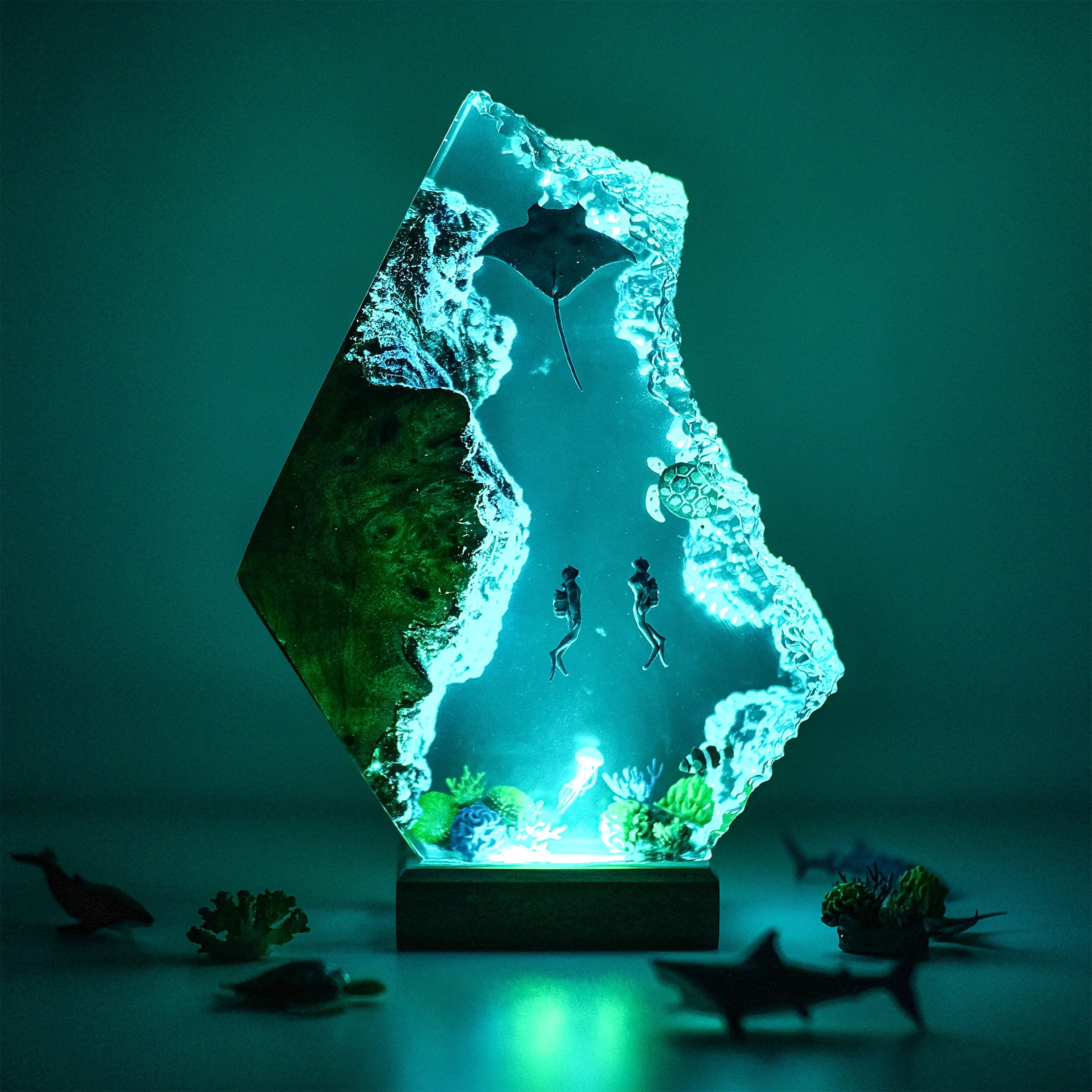 Ocean S7 Resin Handmade Lamp