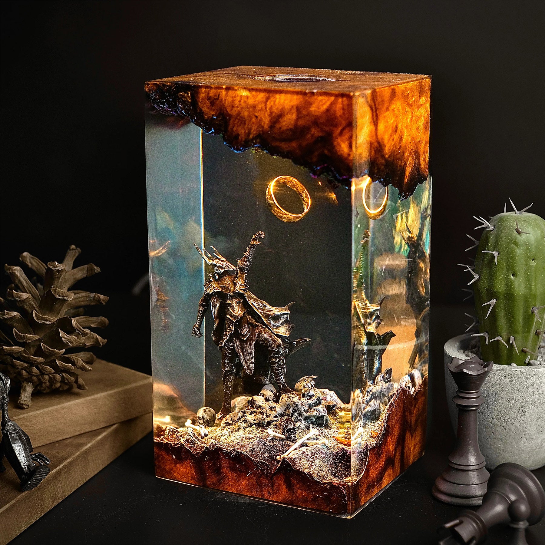 SAURON V1 The Lord of the Rings Resin Handmade Lamp