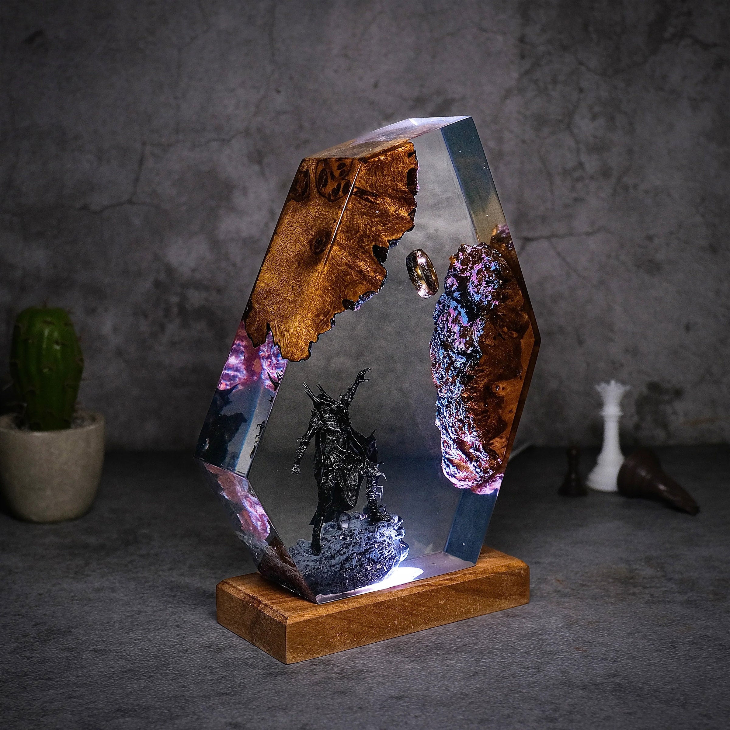 SAURON V2 The Lord of the Rings Resin Handmade Lamp