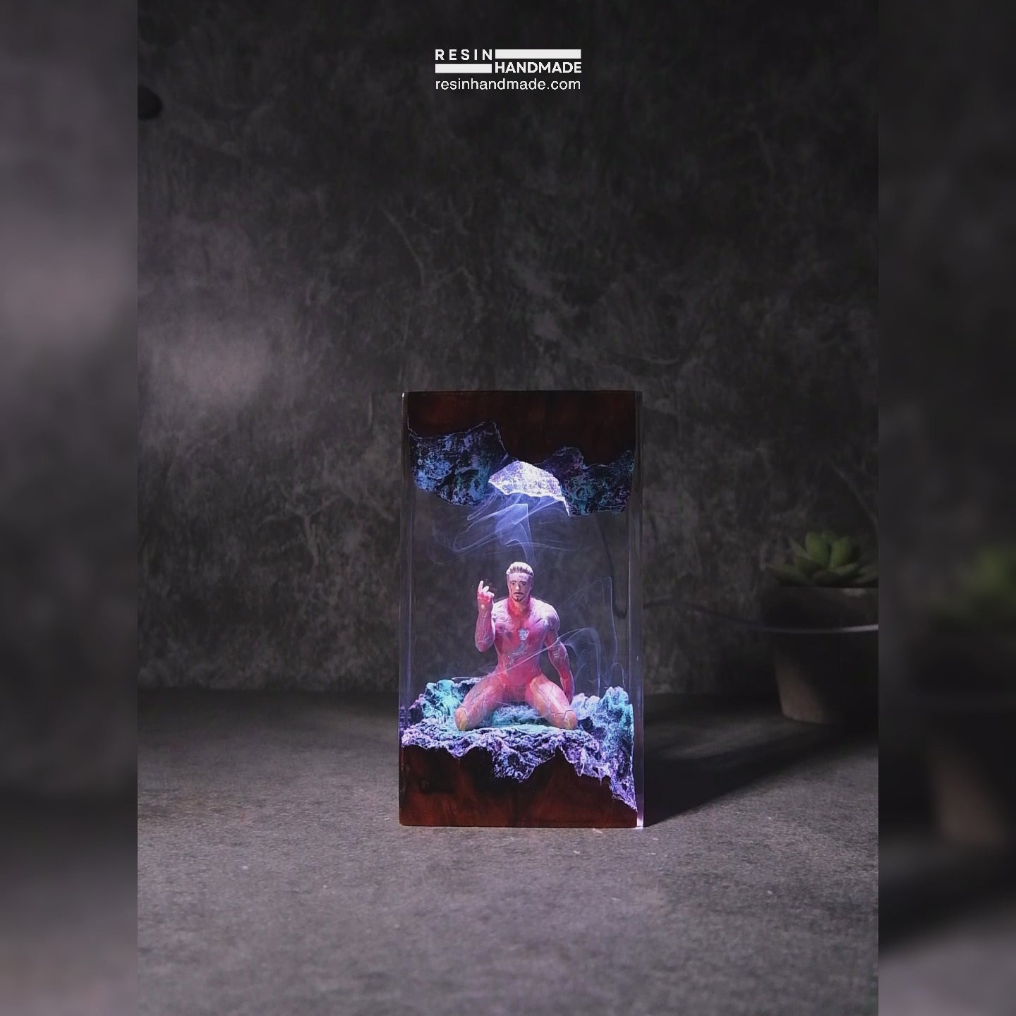 IRON MAN Resin Handmade Lamp