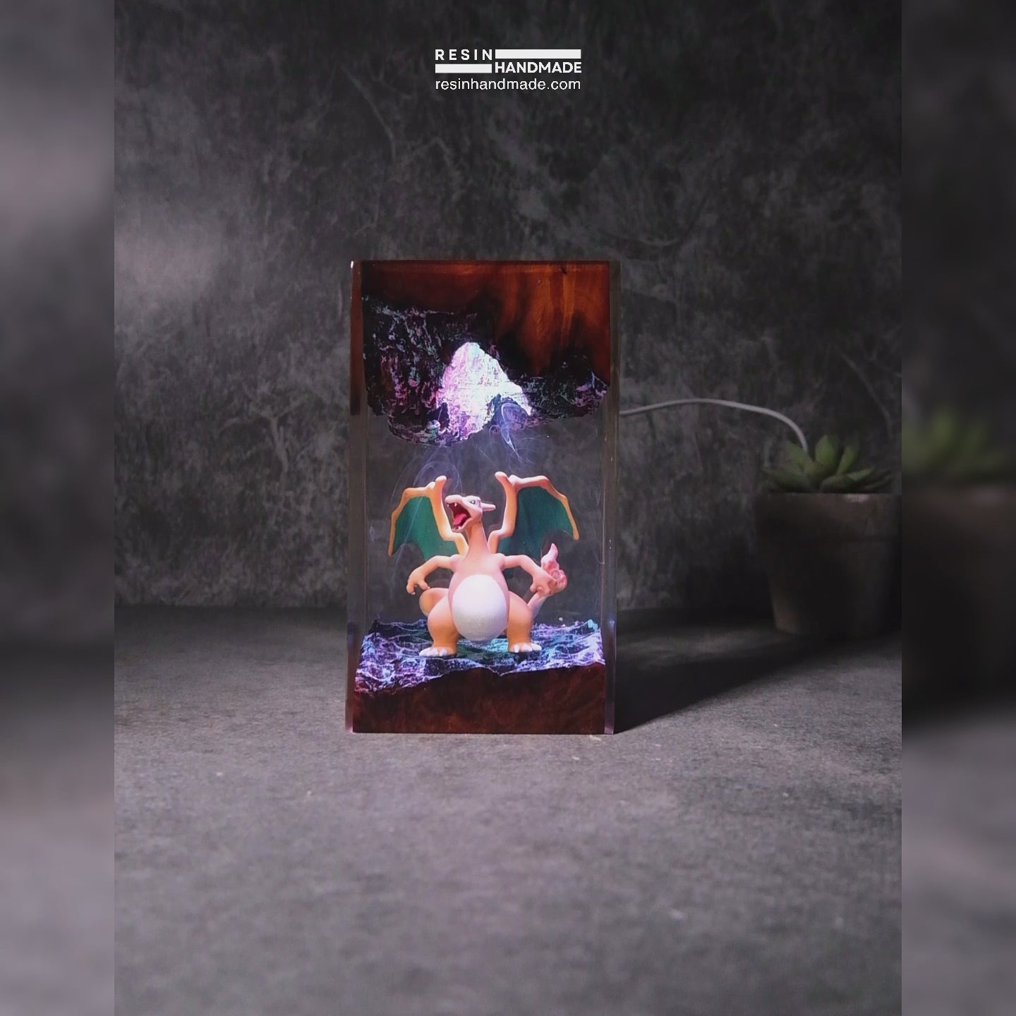 CHARIZARD Pokemon Resin Handmade Lamp