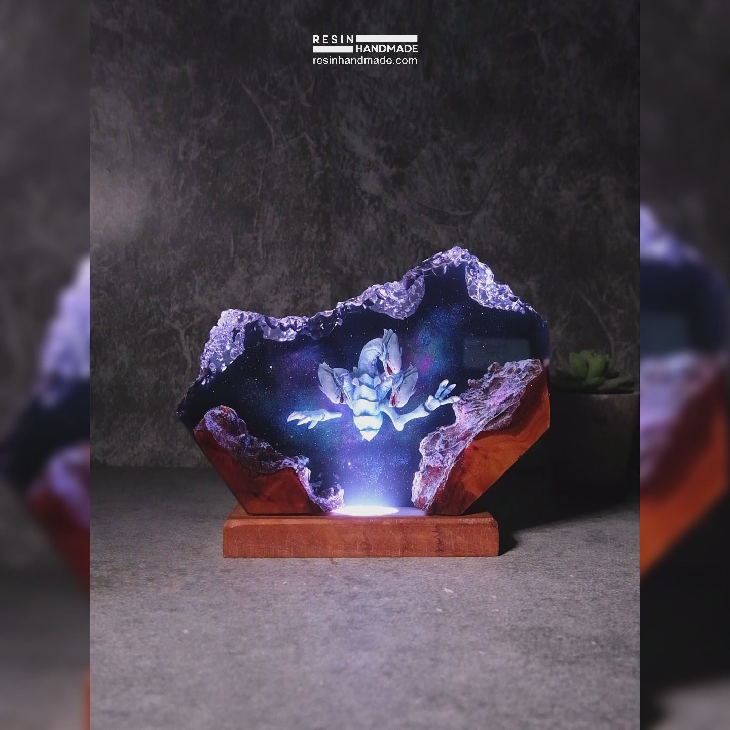 Blue-Eyes Ultimate Dragon Resin Handmade Lamp